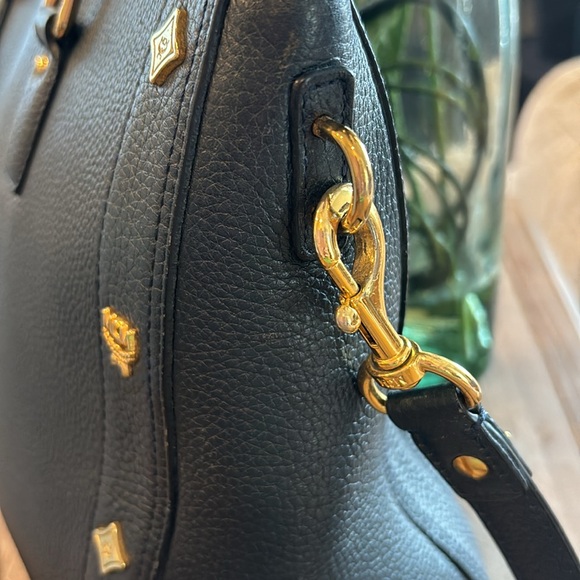 MCM Document/Office/Hand or Shoulder Bag~Navy~EUC!!!!! - Picture 6 of 16